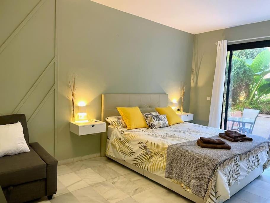 banus elegant modern studio Apartment in Marbella