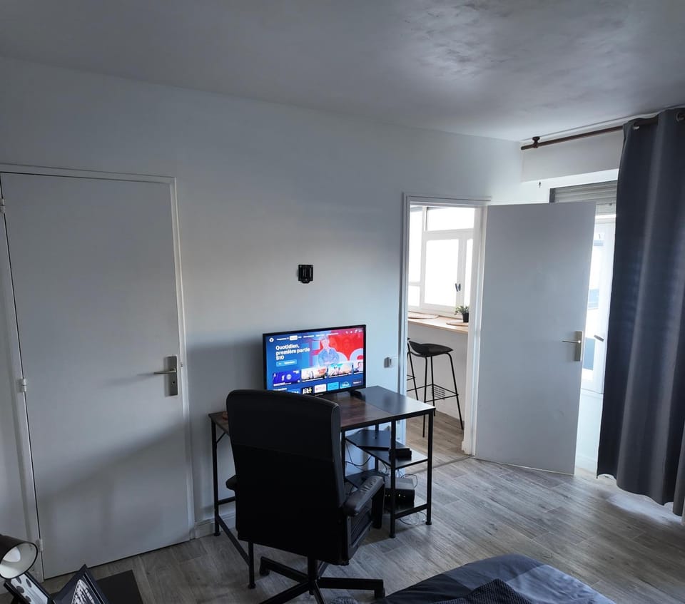 Charmant studio Apartment in Île-de-France
