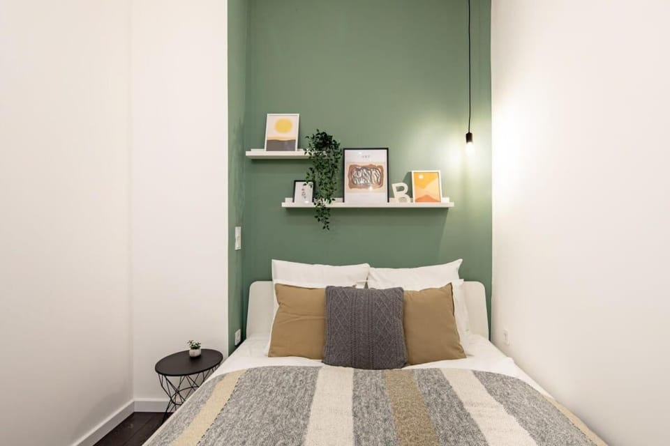 Mini - NEW - Elegant Downtown Retreat Apartment in Budapest