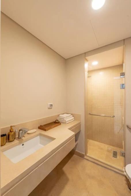 Mangroovy - Spacious Boho 2 BR Pool view Apartment in Hurghada
