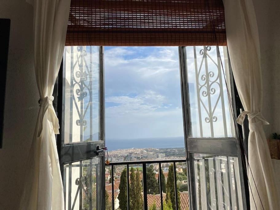 Precioso Apartamento Mandarinos Con vistas al Mar Apartment in Nerja