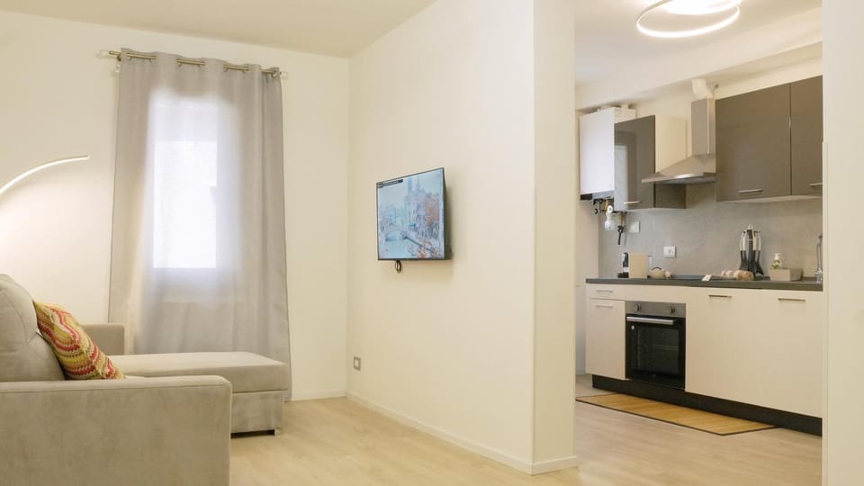 Living room, kitchen