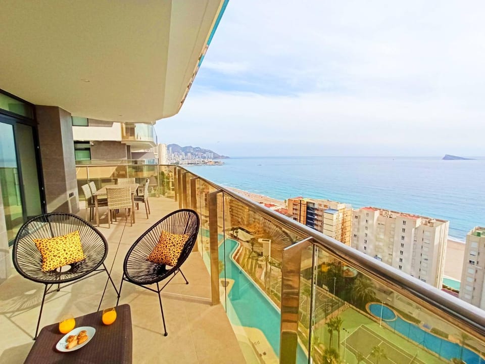 View (from property/room), Balcony/Terrace, Sea view