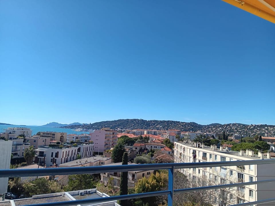 Nearby landmark, View (from property/room), Balcony/Terrace, Balcony/Terrace, Mountain view, Sea view