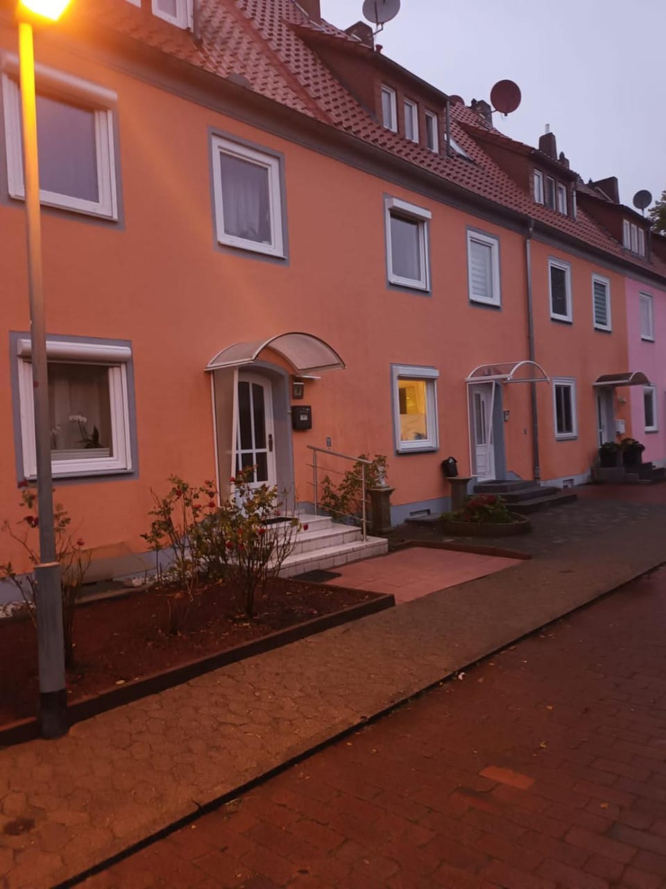 Property building, Neighbourhood, Street view
