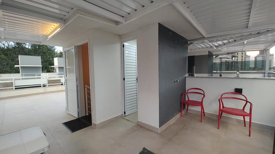 Serena Beach Triplex House in Caraguatatuba
