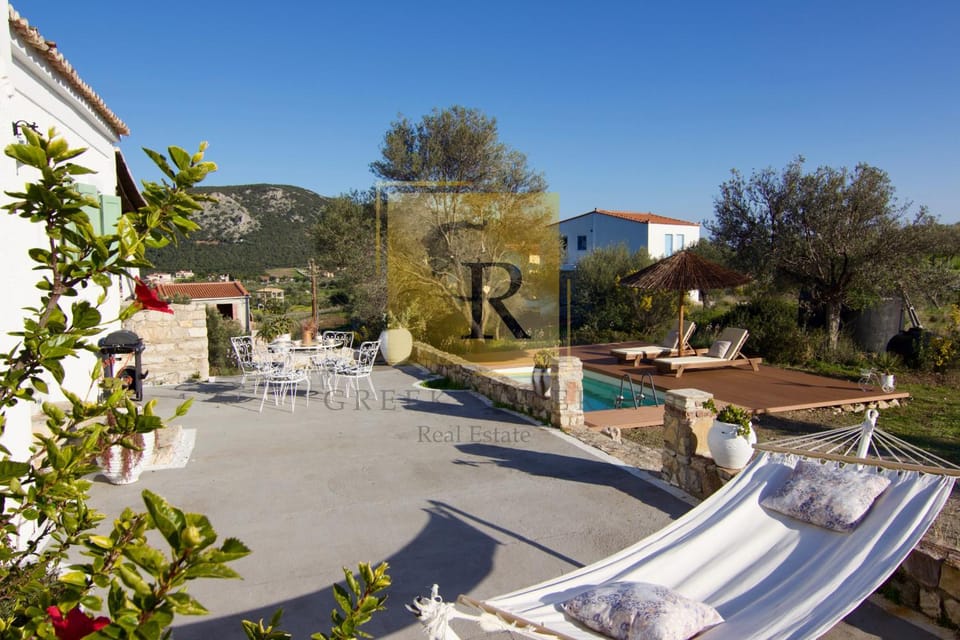 Green House on the hill House in Peloponnese Region