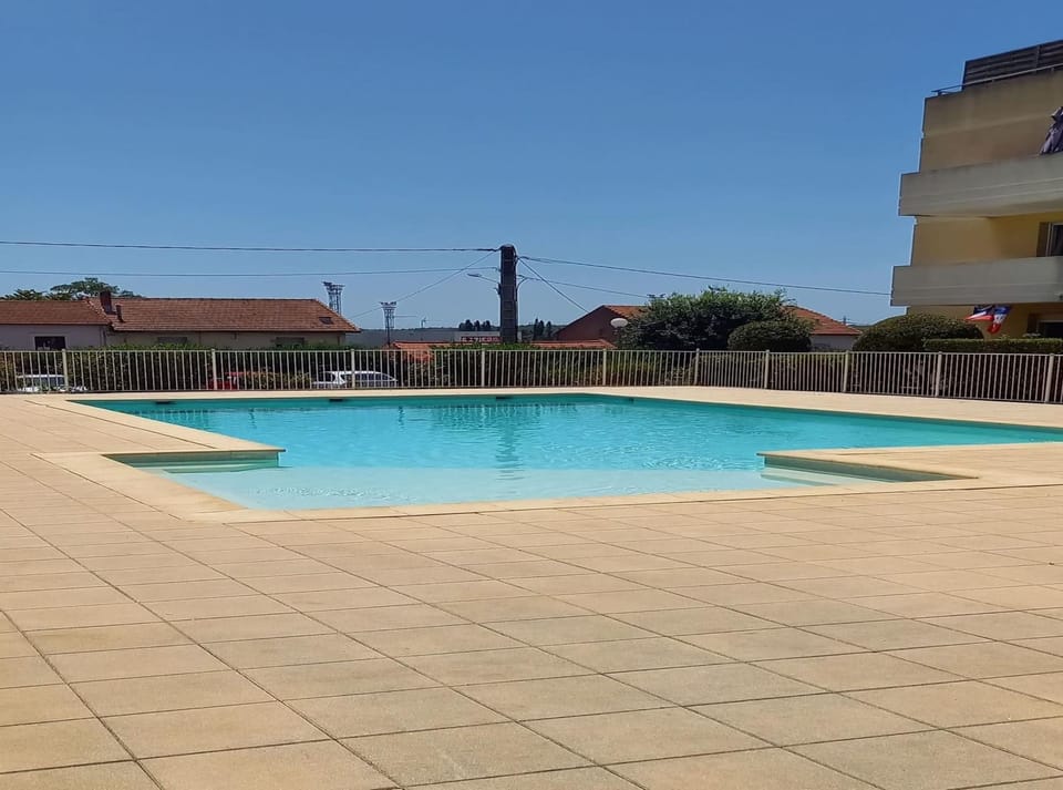 Day, Pool view, Swimming pool, Swimming pool