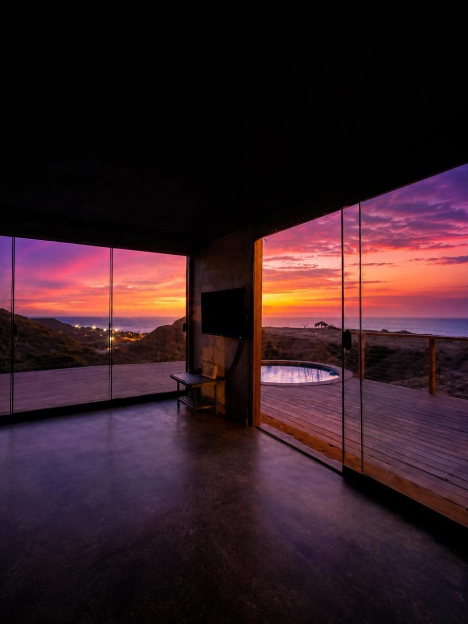 Natural landscape, TV and multimedia, View (from property/room), Balcony/Terrace, Sea view, Sunset