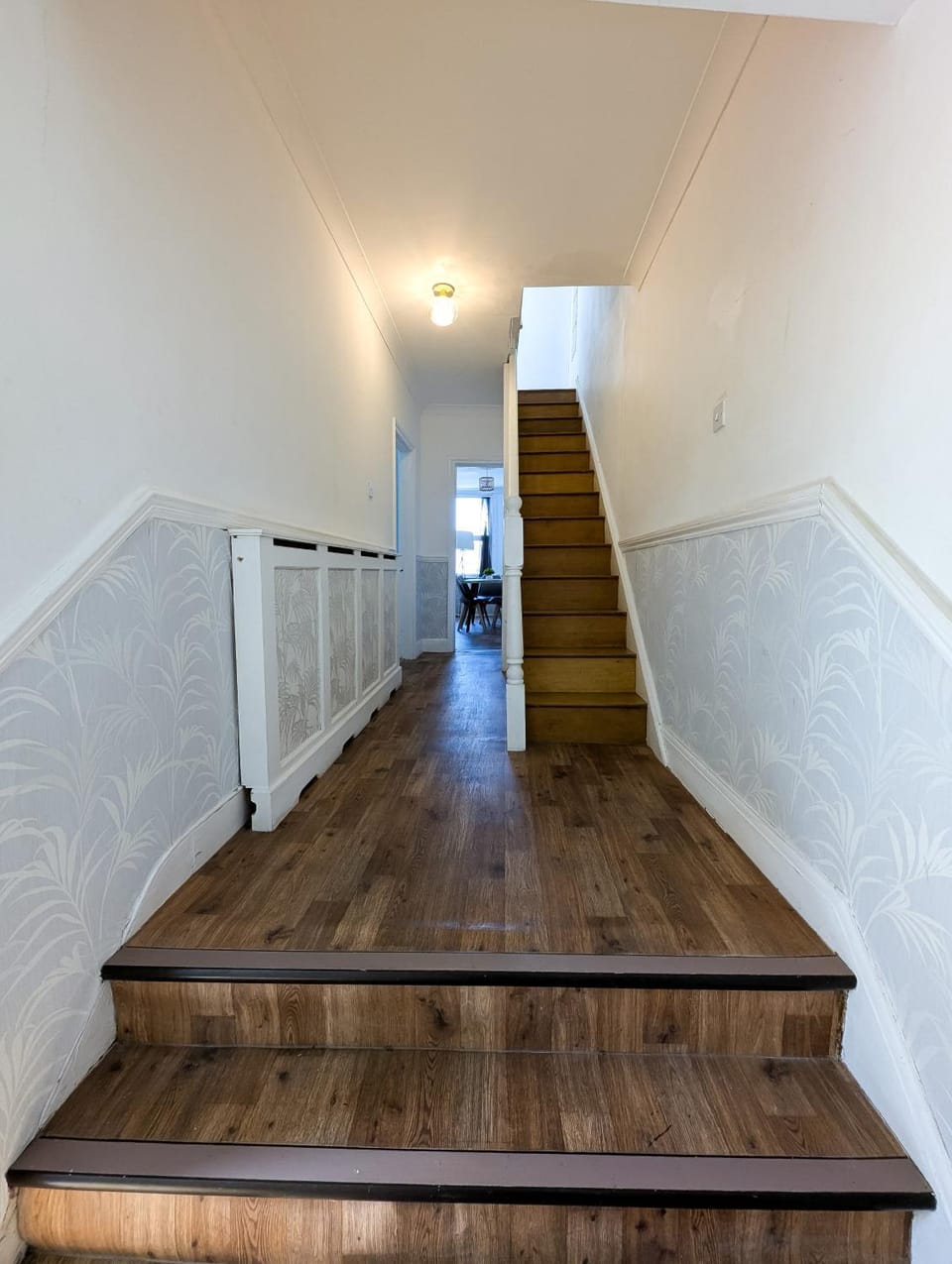 Cozy 2BR Flat Near Twickenham Stadium for Families Apartment in Twickenham