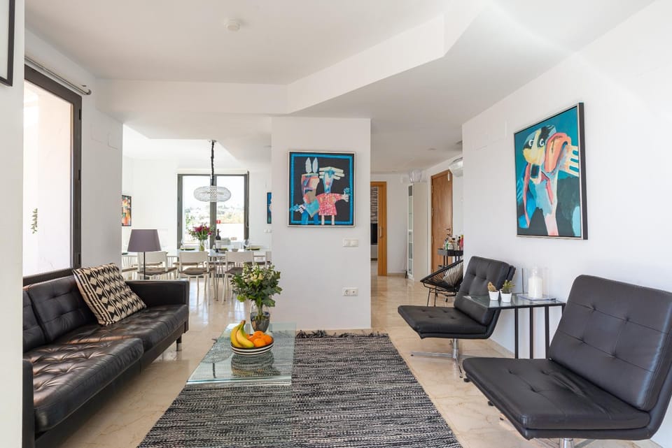 Property building, Living room