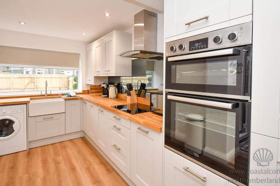 dishwasher, minibar, pet friendly, stove, toaster, washing machine, dryer