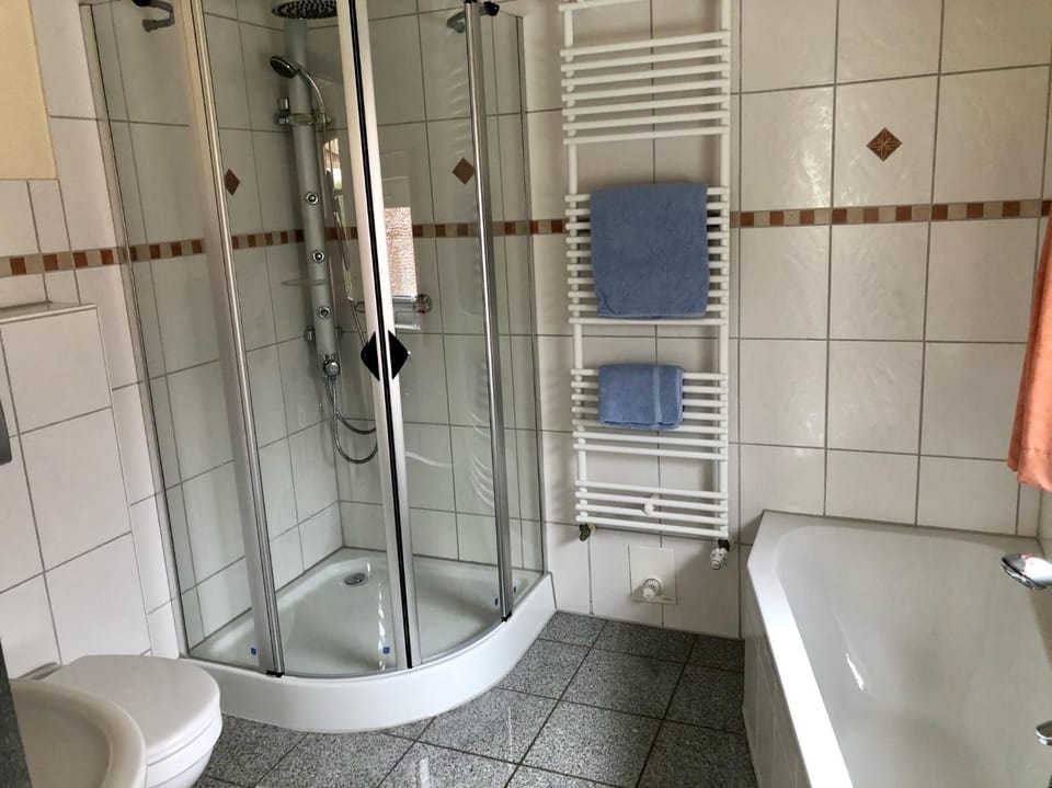 Bathroom, Bath