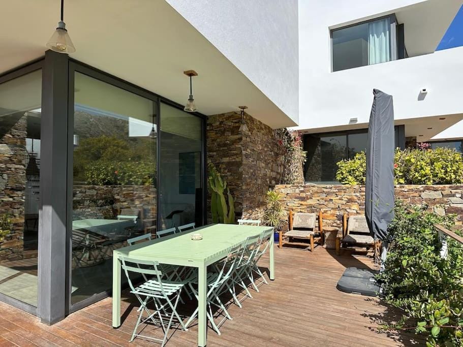 Day, View (from property/room), Balcony/Terrace, Seating area, Dining area