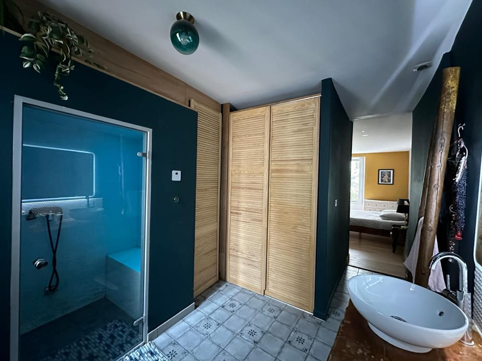 Loft des Chartreux - 150m2 4 chambres Hammam Piscine Centre-ville House in Marseille