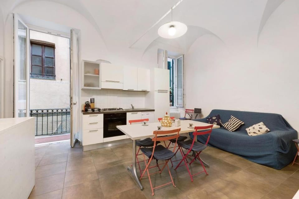 "Serenella a due passi dal mare" Posizione centralissima, spiagge e sentieri a portata di mano Apartment in Finale Ligure