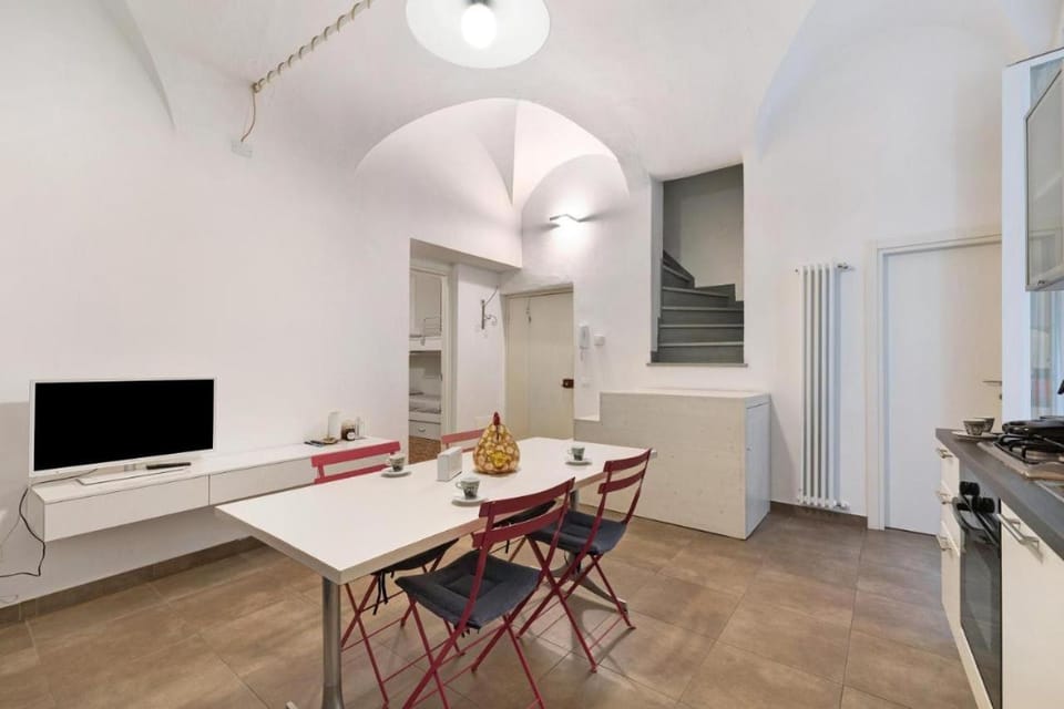 "Serenella a due passi dal mare" Posizione centralissima, spiagge e sentieri a portata di mano Apartment in Finale Ligure
