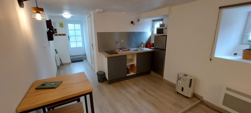 Chez Mathilde, studio sur Laval Apartment in Laval