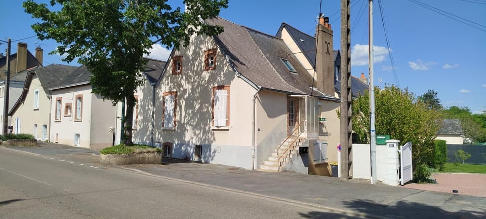 Chez Mathilde, studio sur Laval Apartment in Laval