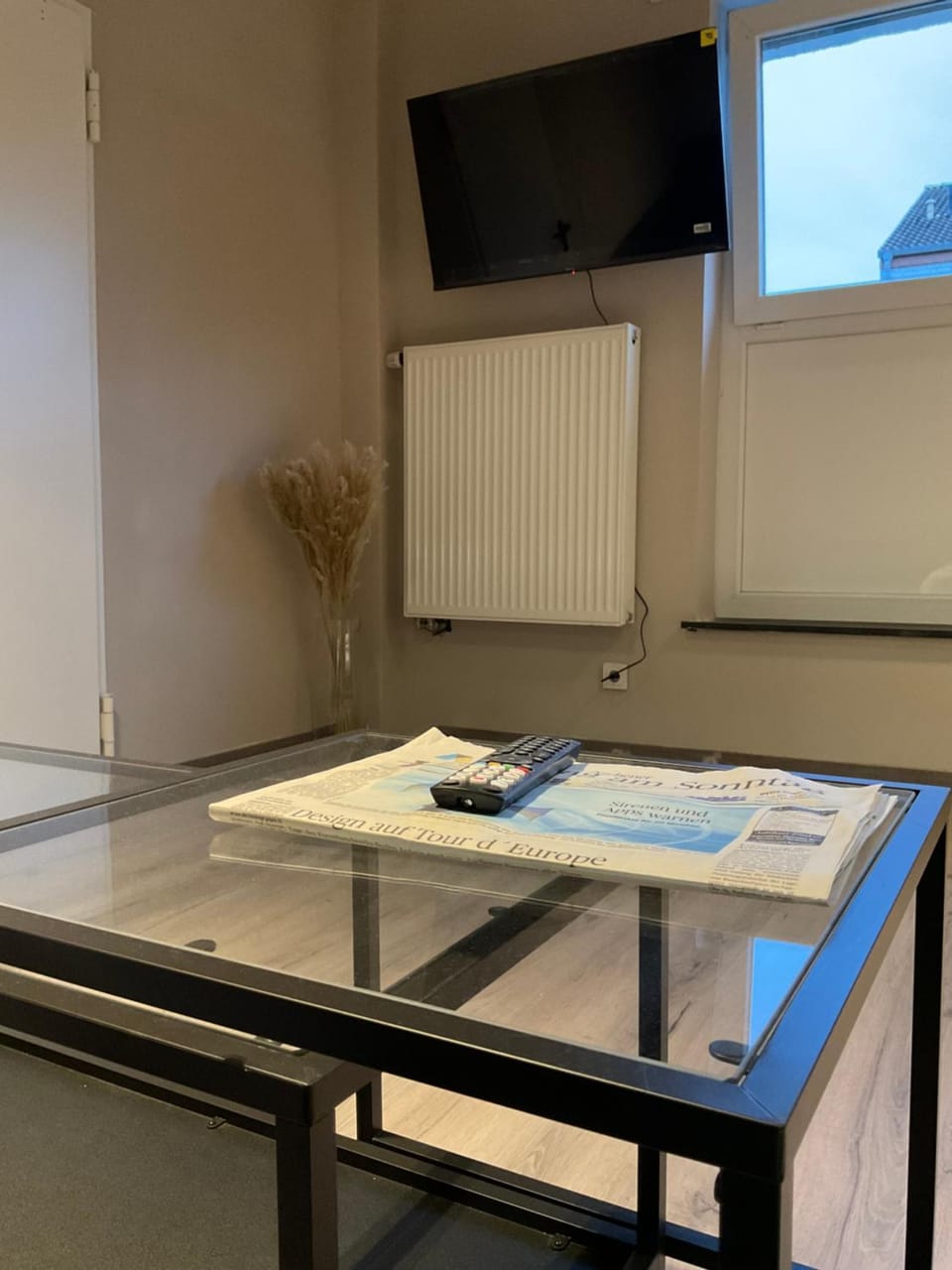 TV and multimedia, Seating area