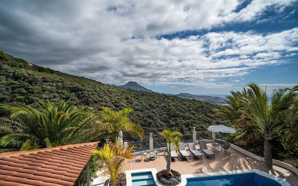 Maravilla Villa - Private Pool and Sea Views Villa in Canary Islands