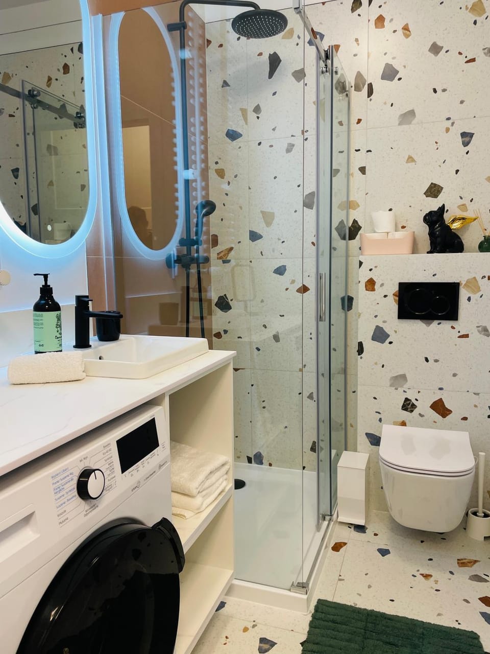 Shower, Toilet, Bathroom