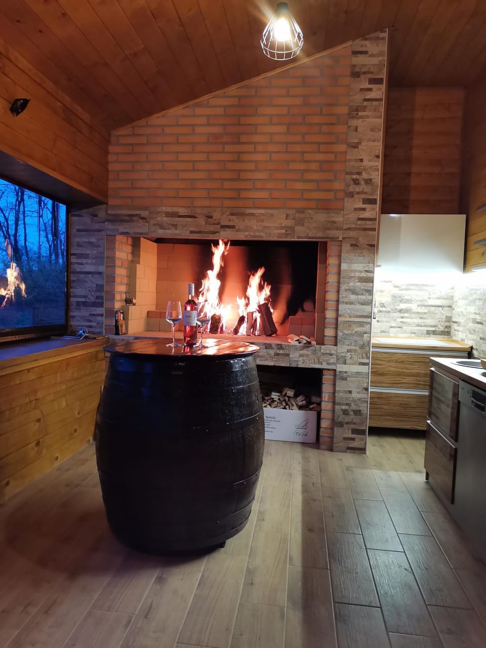 BBQ facilities, Kitchen or kitchenette