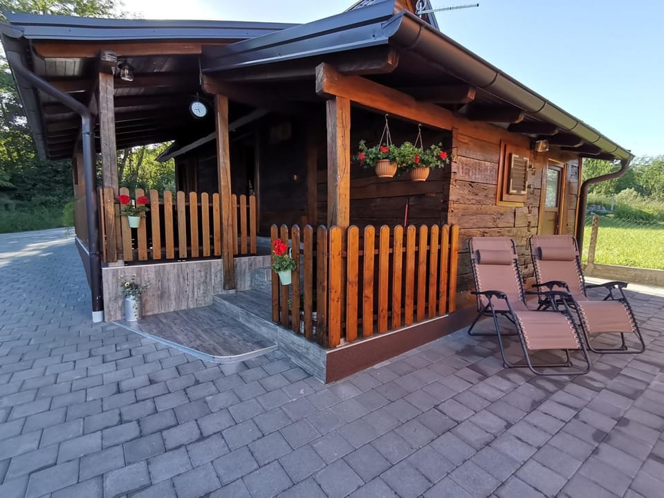 Patio, Inner courtyard view