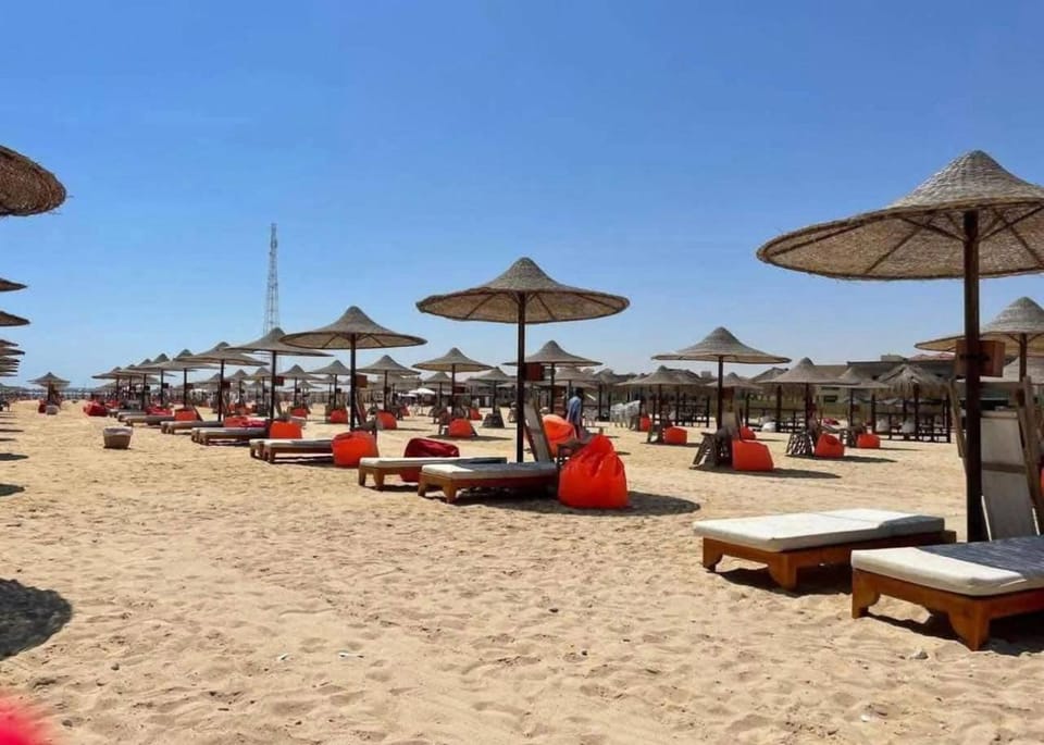شاليه بقريه ستيلا هايتس بالساحل الشمالى Chalet in Egypt