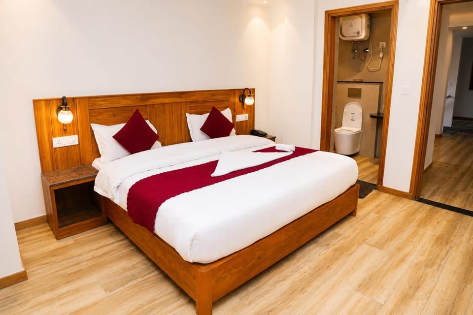 Bed, Photo of the whole room, Bedroom, towels, wardrobe