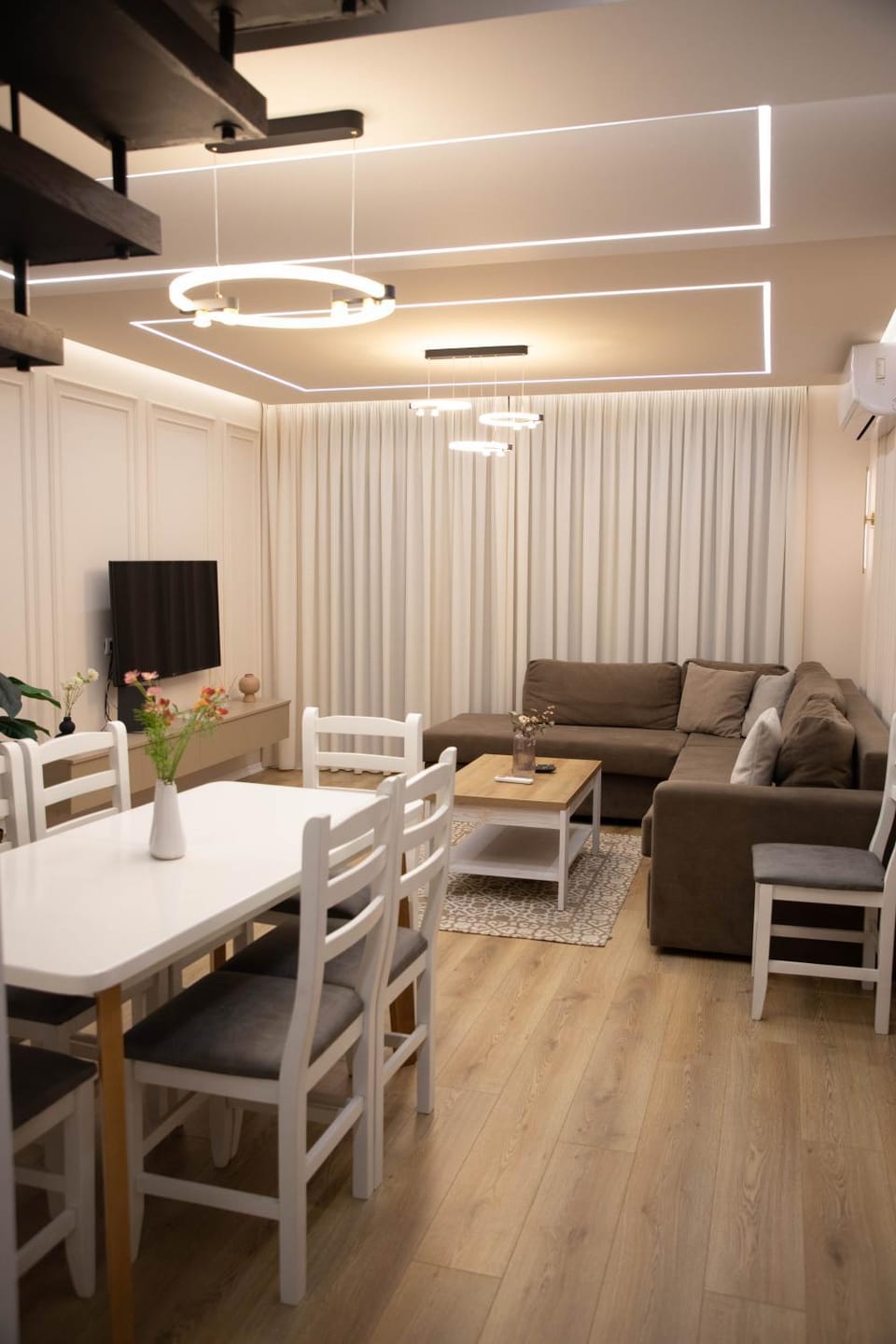 Central Continental Apartment Apartment in Tirana