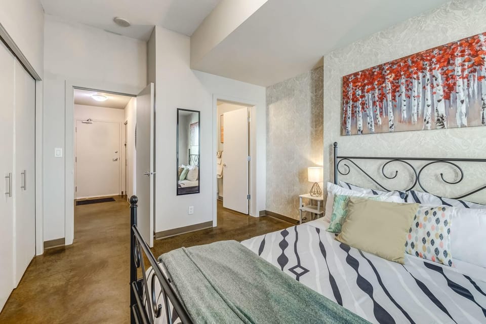 Bathroom, Bedroom