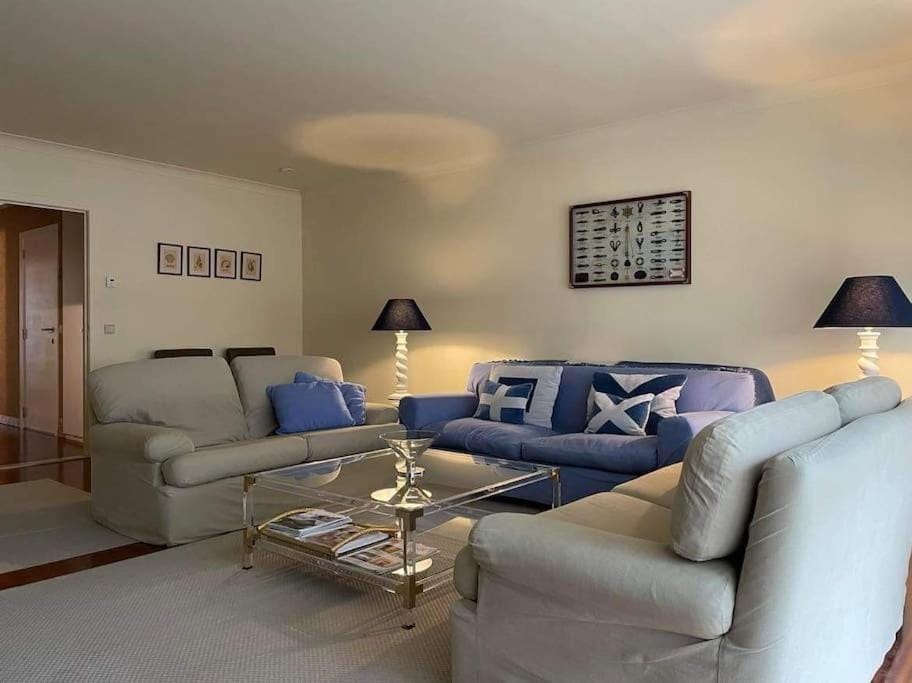 Mooi appartement met zijdelings zeezicht, op 100 meter van strand Apartment in Knokke-Heist