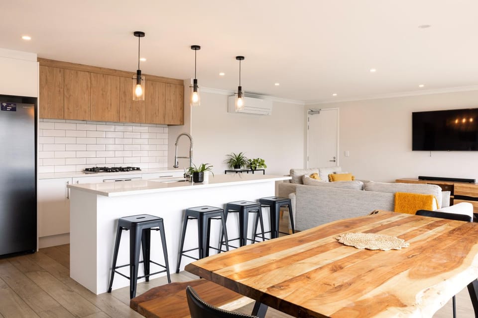 Whiti Te Ra 3 Bed Apartment in Lake Tekapo