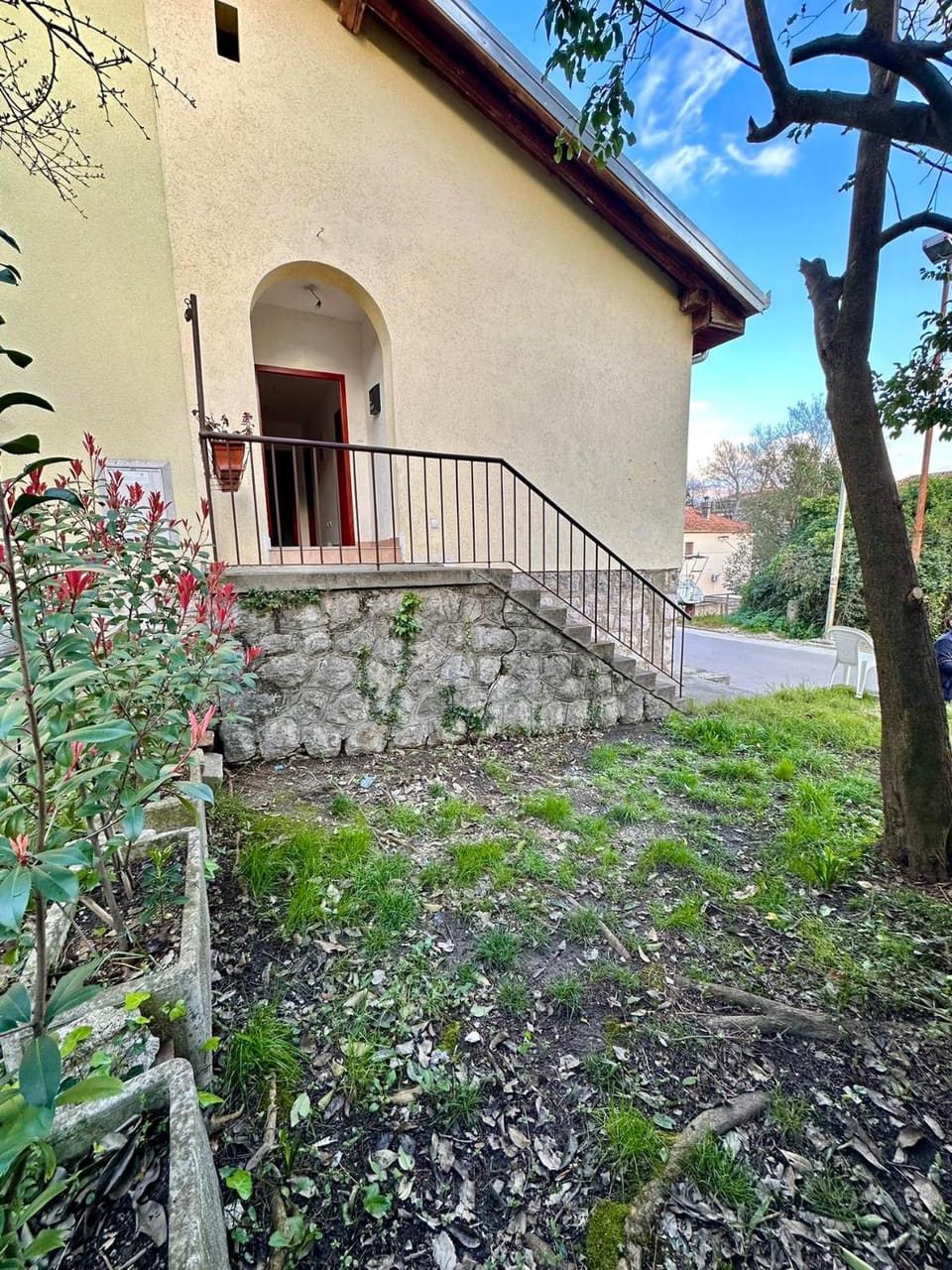 Spring, Day, Garden, Garden, Balcony/Terrace, Garden view