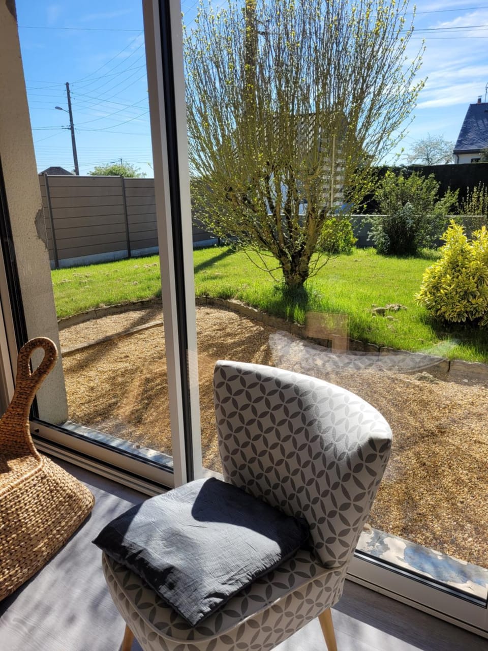 Spring, Garden, View (from property/room), Living room, Garden view