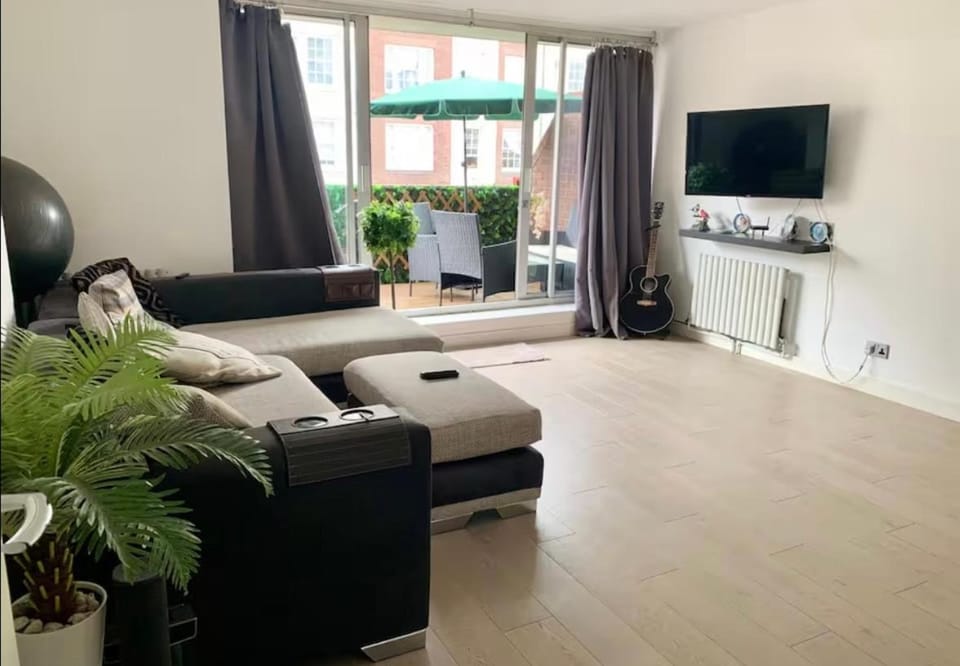 Cozy & Spacious apartment in a Prime Location HydePark Apartment in City of Westminster