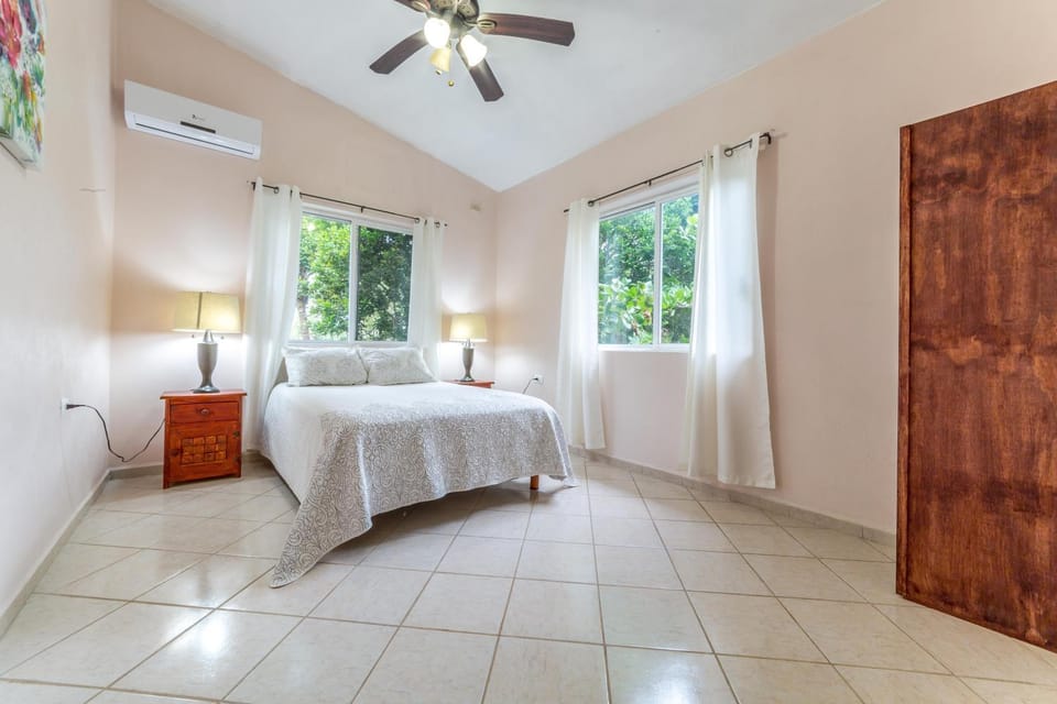 Mandala Villas Hotel & "Sarita's Mexican Restaurant Bed and Breakfast in State of Quintana Roo