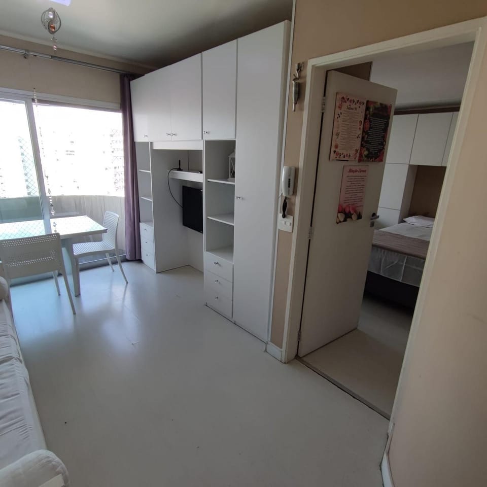 Flat Brilhante 5 Pessoas Garagem Hakka -Feirinha-Hospitais Apartment in Sao Paulo City