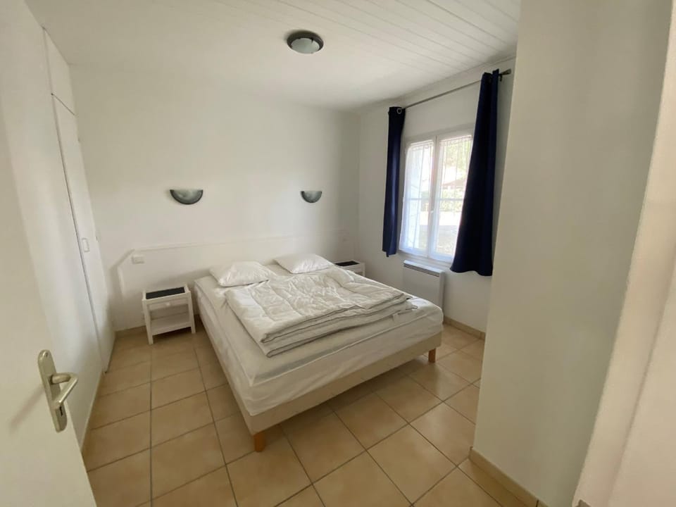 Maison spacieuse près de la forêt avec terrasse et parking privé - FR-1-323-520 House in Saint-Jean-de-Monts