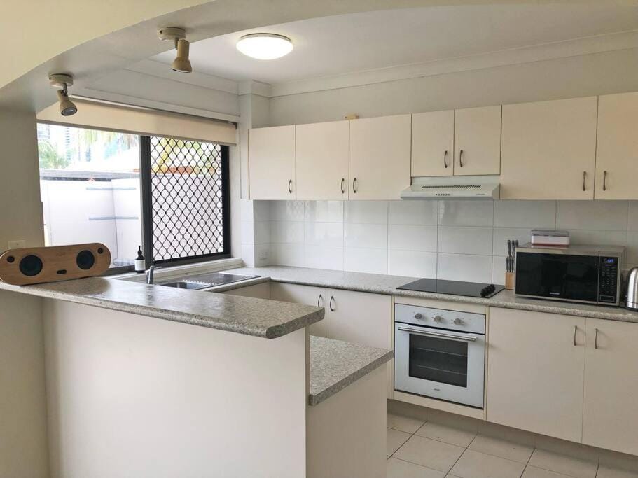 Paradise Villas - Villa 2 Apartment in Surfers Paradise