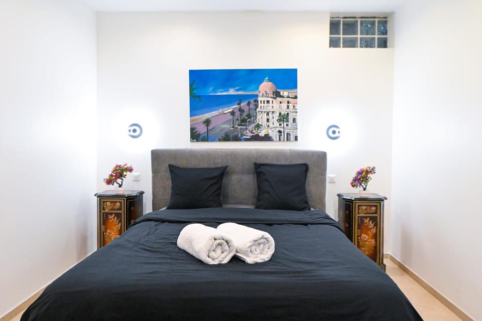 Grand loft à deux pas de la mer n1 Apartment in Nice
