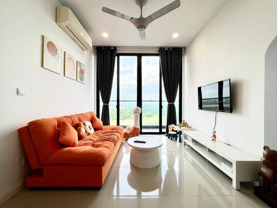Walk to Legoland, Kid LegoToys, D'Pristine Medini Apartment in Johor