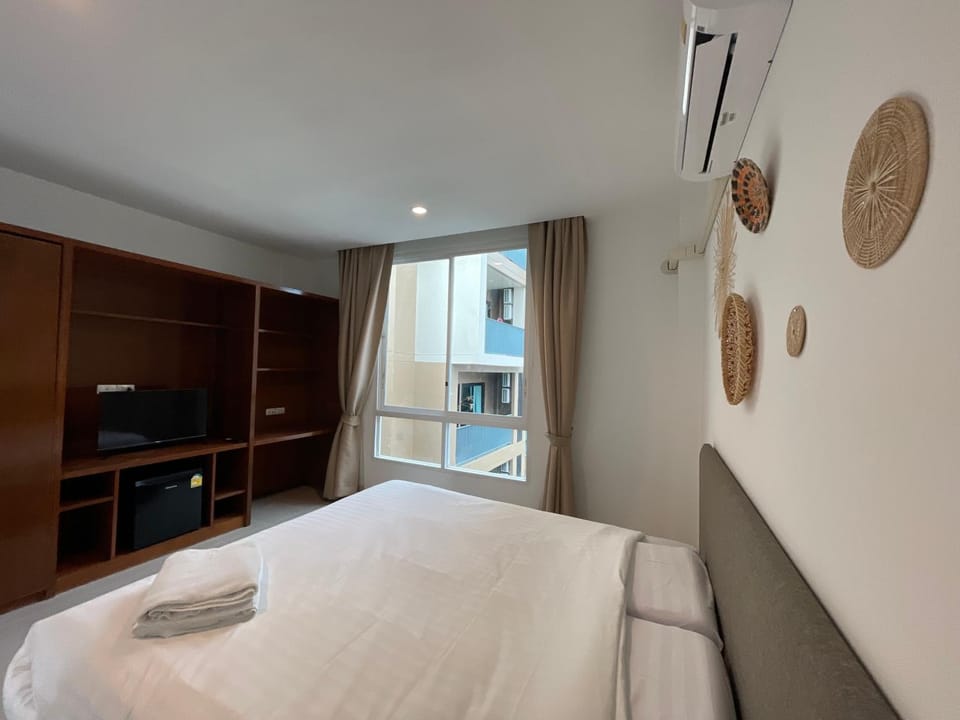 Investing in Phuket Hostel in Chalong
