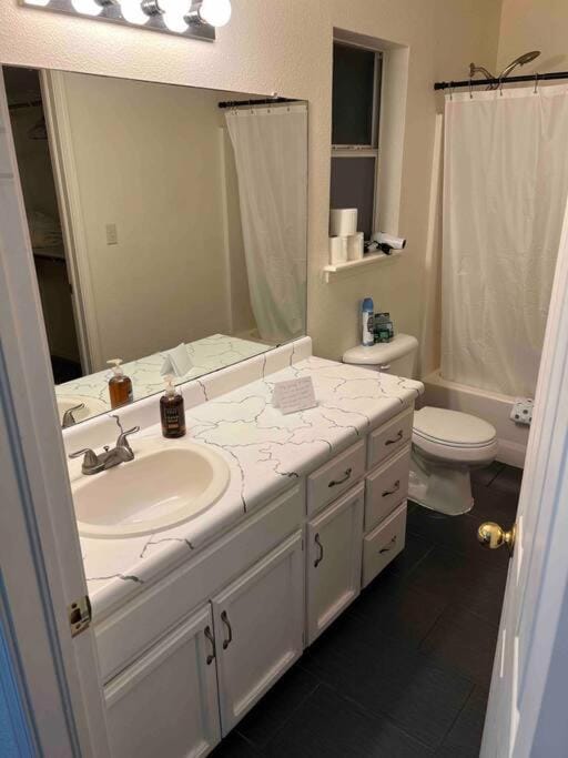 Calming Upper Valley Residence House in El Paso