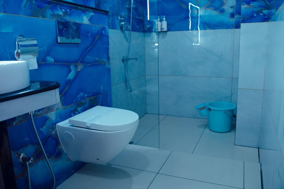 Toilet, Bathroom