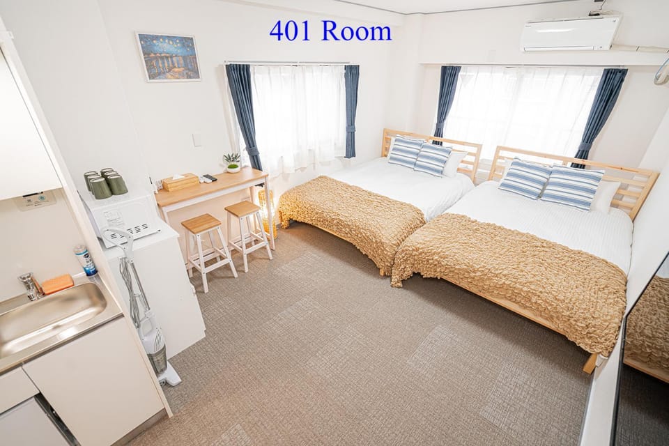 Bed, Photo of the whole room, Bedroom, air conditioner