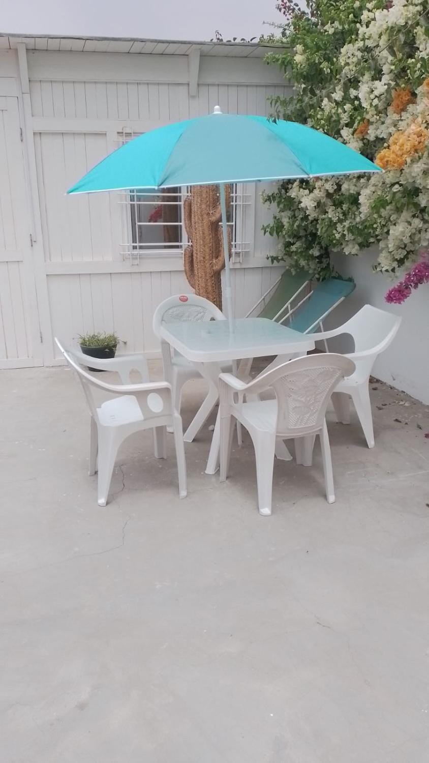 Jolie studio neuf ! Vue sur mer ! Bed and Breakfast in Souss-Massa