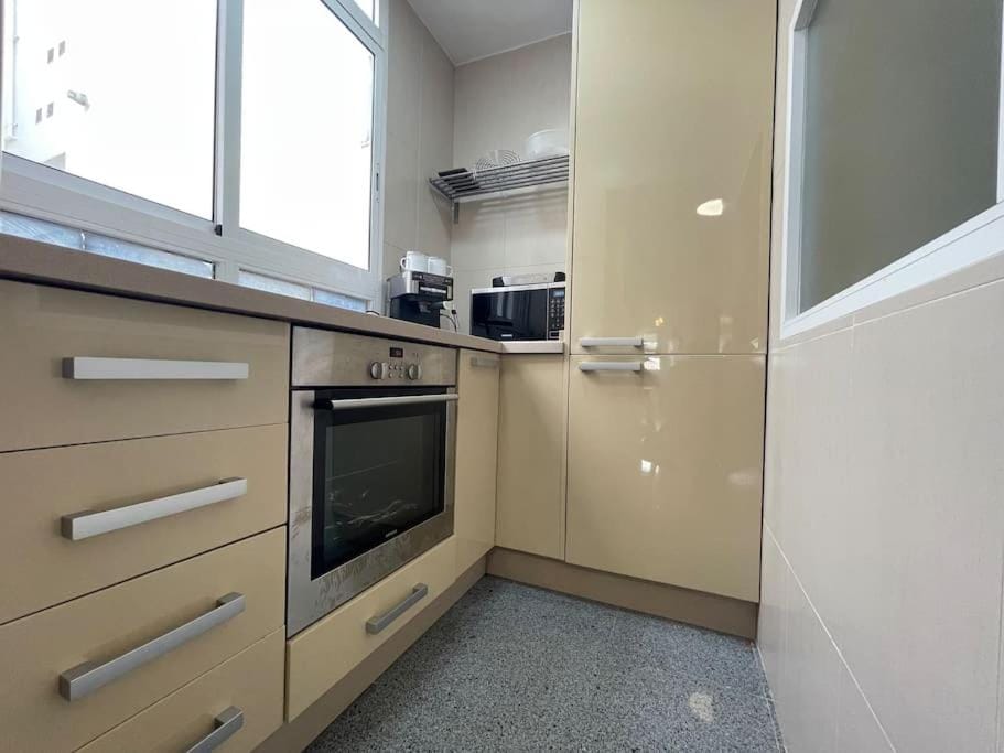 Apartamento céntrico urbano con terraza Apartment in Cordoba