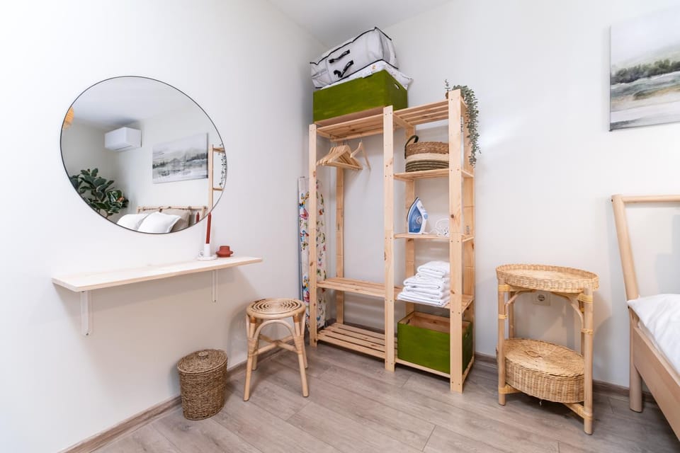 Bed, Photo of the whole room, Bedroom, towels, wardrobe